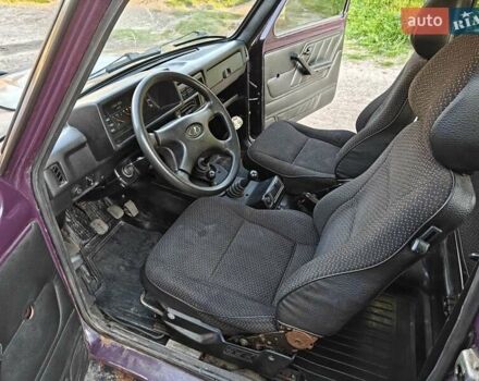 Фиолетовый ВАЗ 21213 Niva, объемом двигателя 1.7 л и пробегом 32 тыс. км за 4000 $, фото 30 на Automoto.ua