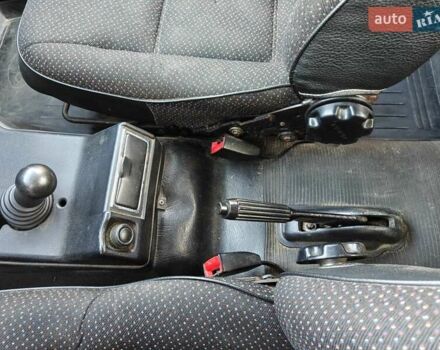 Фиолетовый ВАЗ 21213 Niva, объемом двигателя 1.7 л и пробегом 32 тыс. км за 4000 $, фото 35 на Automoto.ua