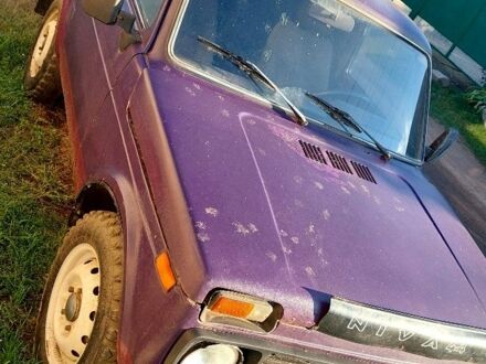 Фиолетовый ВАЗ 21213 Niva, объемом двигателя 1.7 л и пробегом 180 тыс. км за 2000 $, фото 1 на Automoto.ua