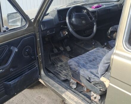 Коричневый ВАЗ 21213 Niva, объемом двигателя 0 л и пробегом 50 тыс. км за 1600 $, фото 2 на Automoto.ua