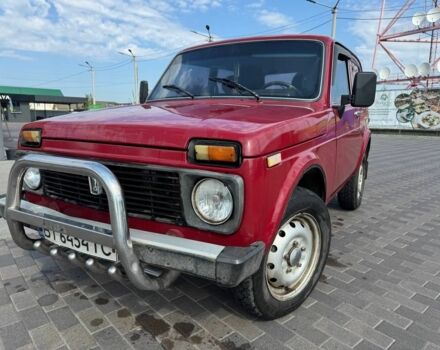 Червоний ВАЗ 21213 Niva, об'ємом двигуна 1.7 л та пробігом 100 тис. км за 3000 $, фото 4 на Automoto.ua