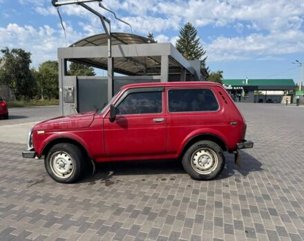 Червоний ВАЗ 21213 Niva, об'ємом двигуна 1.7 л та пробігом 100 тис. км за 3000 $, фото 15 на Automoto.ua