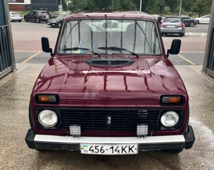 Красный ВАЗ 21213 Niva, объемом двигателя 1.7 л и пробегом 172 тыс. км за 3250 $, фото 1 на Automoto.ua