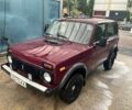 Красный ВАЗ 21213 Niva, объемом двигателя 1.7 л и пробегом 172 тыс. км за 3250 $, фото 1 на Automoto.ua
