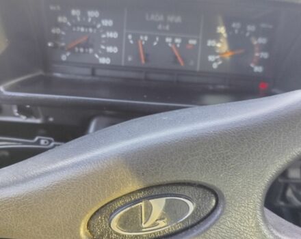 Червоний ВАЗ 21213 Niva, об'ємом двигуна 1.7 л та пробігом 170 тис. км за 2400 $, фото 5 на Automoto.ua