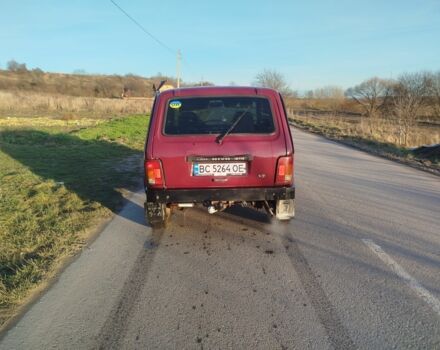 Червоний ВАЗ 21213 Niva, об'ємом двигуна 1.7 л та пробігом 170 тис. км за 2400 $, фото 4 на Automoto.ua