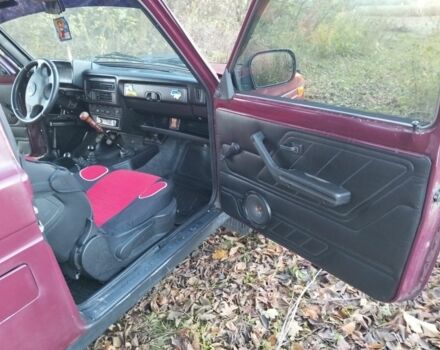 Червоний ВАЗ 21213 Niva, об'ємом двигуна 1.7 л та пробігом 260 тис. км за 2400 $, фото 5 на Automoto.ua