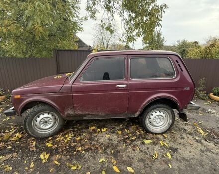 Червоний ВАЗ 21213 Niva, об'ємом двигуна 1.7 л та пробігом 200 тис. км за 1450 $, фото 1 на Automoto.ua
