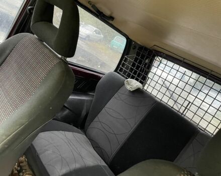 Красный ВАЗ 21213 Niva, объемом двигателя 1.6 л и пробегом 120 тыс. км за 2250 $, фото 6 на Automoto.ua