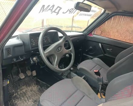 Красный ВАЗ 21213 Niva, объемом двигателя 1.7 л и пробегом 3 тыс. км за 2126 $, фото 1 на Automoto.ua