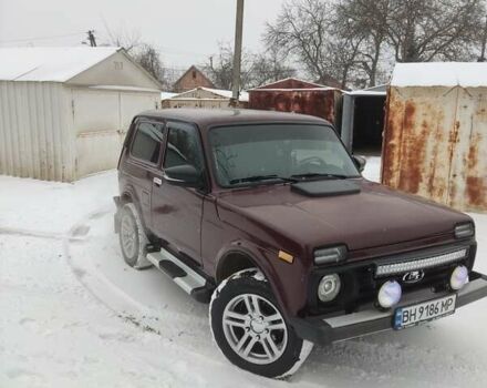 Красный ВАЗ 21213 Niva, объемом двигателя 1.7 л и пробегом 130 тыс. км за 5200 $, фото 4 на Automoto.ua