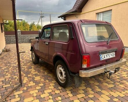 Красный ВАЗ 21213 Niva, объемом двигателя 1.7 л и пробегом 100 тыс. км за 2500 $, фото 3 на Automoto.ua