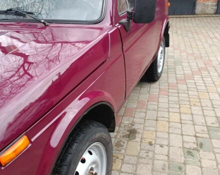 Червоний ВАЗ 21213 Niva, об'ємом двигуна 0 л та пробігом 3 тис. км за 2350 $, фото 3 на Automoto.ua