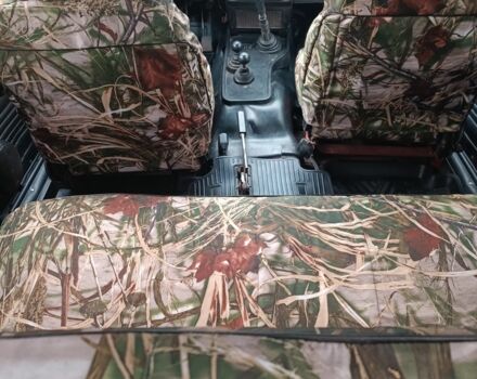 Червоний ВАЗ 21213 Niva, об'ємом двигуна 0 л та пробігом 3 тис. км за 2350 $, фото 4 на Automoto.ua