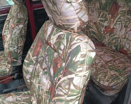 Червоний ВАЗ 21213 Niva, об'ємом двигуна 0 л та пробігом 3 тис. км за 2350 $, фото 6 на Automoto.ua