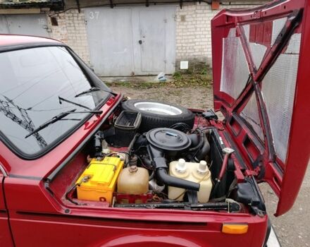 Красный ВАЗ 21213 Niva, объемом двигателя 1.6 л и пробегом 112 тыс. км за 2650 $, фото 3 на Automoto.ua