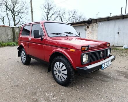 Красный ВАЗ 21213 Niva, объемом двигателя 1.6 л и пробегом 112 тыс. км за 2650 $, фото 2 на Automoto.ua