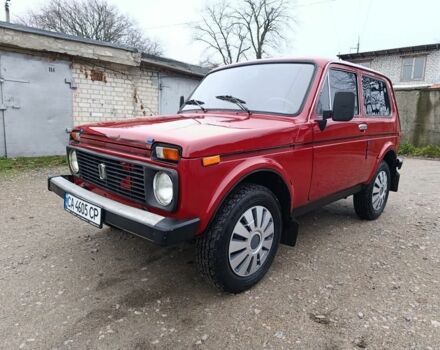 Красный ВАЗ 21213 Niva, объемом двигателя 1.6 л и пробегом 112 тыс. км за 2650 $, фото 11 на Automoto.ua