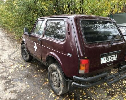 Красный ВАЗ 21213 Niva, объемом двигателя 1.7 л и пробегом 80 тыс. км за 2000 $, фото 8 на Automoto.ua