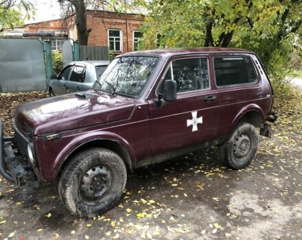 Красный ВАЗ 21213 Niva, объемом двигателя 1.7 л и пробегом 80 тыс. км за 2000 $, фото 9 на Automoto.ua