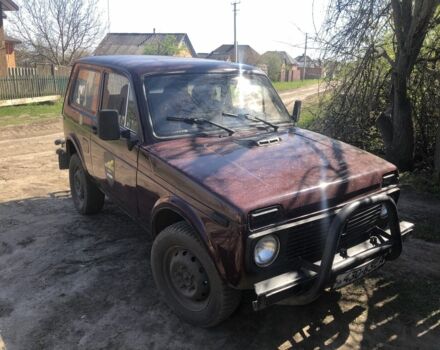 Красный ВАЗ 21213 Niva, объемом двигателя 1.7 л и пробегом 80 тыс. км за 2000 $, фото 1 на Automoto.ua