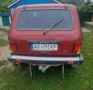 Червоний ВАЗ 21213 Niva, об'ємом двигуна 1.7 л та пробігом 100 тис. км за 1650 $, фото 2 на Automoto.ua