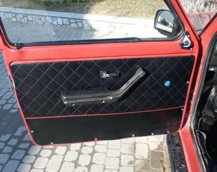 Красный ВАЗ 21213 Niva, объемом двигателя 1.69 л и пробегом 80 тыс. км за 2950 $, фото 17 на Automoto.ua