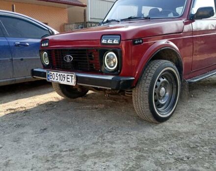Красный ВАЗ 21213 Niva, объемом двигателя 1.69 л и пробегом 80 тыс. км за 2950 $, фото 24 на Automoto.ua