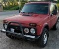 Красный ВАЗ 21213 Niva, объемом двигателя 1.7 л и пробегом 100 тыс. км за 2900 $, фото 1 на Automoto.ua