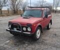 Красный ВАЗ 21213 Niva, объемом двигателя 1.7 л и пробегом 100 тыс. км за 2900 $, фото 4 на Automoto.ua