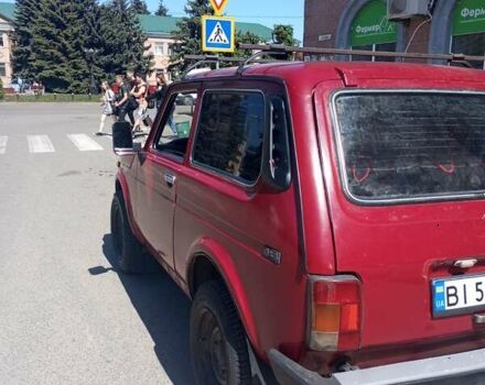 Красный ВАЗ 21213 Niva, объемом двигателя 1.69 л и пробегом 270 тыс. км за 2500 $, фото 10 на Automoto.ua