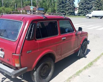Красный ВАЗ 21213 Niva, объемом двигателя 1.69 л и пробегом 270 тыс. км за 2500 $, фото 8 на Automoto.ua