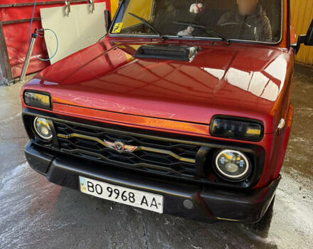 Красный ВАЗ 21213 Niva, объемом двигателя 1.69 л и пробегом 111 тыс. км за 3000 $, фото 5 на Automoto.ua