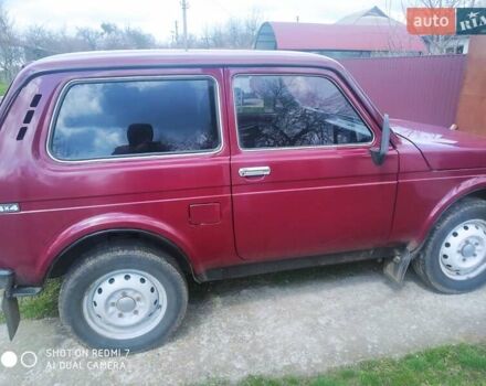Красный ВАЗ 21213 Niva, объемом двигателя 1.7 л и пробегом 140 тыс. км за 3200 $, фото 3 на Automoto.ua