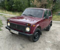 Красный ВАЗ 21213 Niva, объемом двигателя 1.7 л и пробегом 200 тыс. км за 2250 $, фото 1 на Automoto.ua