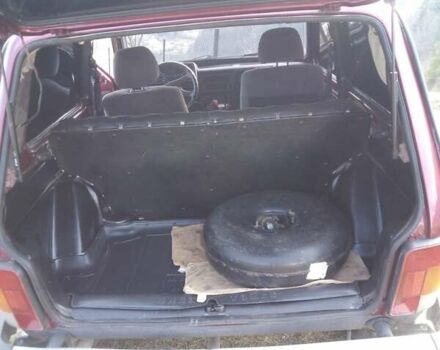 Красный ВАЗ 21213 Niva, объемом двигателя 1.69 л и пробегом 112 тыс. км за 3250 $, фото 7 на Automoto.ua