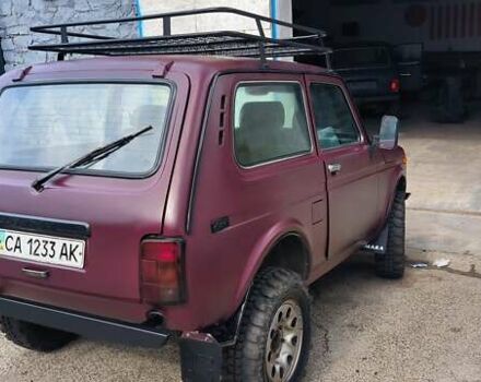 Красный ВАЗ 21213 Niva, объемом двигателя 1.69 л и пробегом 200 тыс. км за 3799 $, фото 8 на Automoto.ua