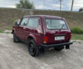 Красный ВАЗ 21213 Niva, объемом двигателя 1.7 л и пробегом 200 тыс. км за 2250 $, фото 5 на Automoto.ua