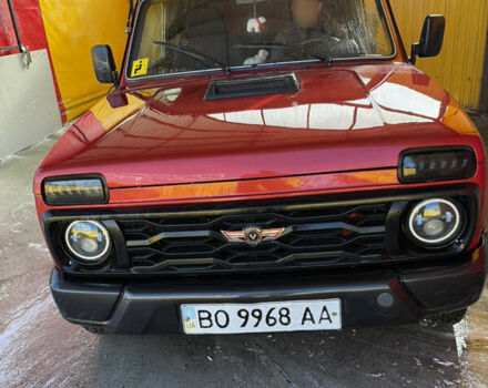 Красный ВАЗ 21213 Niva, объемом двигателя 1.69 л и пробегом 111 тыс. км за 3000 $, фото 6 на Automoto.ua