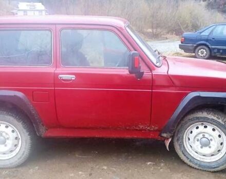 Червоний ВАЗ 21213 Niva, об'ємом двигуна 1.7 л та пробігом 150 тис. км за 2400 $, фото 3 на Automoto.ua