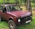 Красный ВАЗ 21213 Niva, объемом двигателя 1.69 л и пробегом 200 тыс. км за 3799 $, фото 1 на Automoto.ua