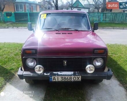 Красный ВАЗ 21213 Niva, объемом двигателя 1.7 л и пробегом 140 тыс. км за 3200 $, фото 4 на Automoto.ua