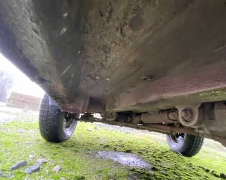 Червоний ВАЗ 21213 Niva, об'ємом двигуна 1.7 л та пробігом 250 тис. км за 999 $, фото 10 на Automoto.ua