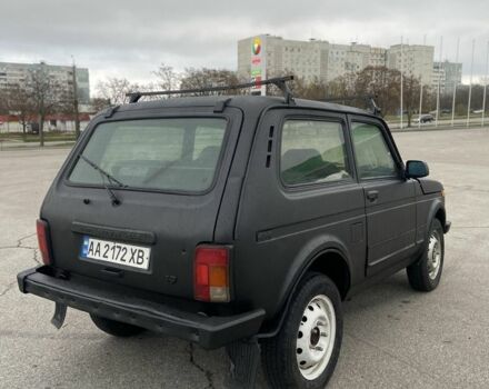 Червоний ВАЗ 21213 Niva, об'ємом двигуна 1.7 л та пробігом 250 тис. км за 999 $, фото 4 на Automoto.ua