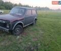 Красный ВАЗ 21213 Niva, объемом двигателя 1.7 л и пробегом 150 тыс. км за 1199 $, фото 1 на Automoto.ua