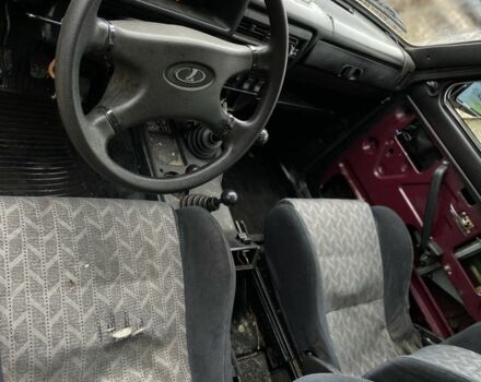 Червоний ВАЗ 21213 Niva, об'ємом двигуна 1.7 л та пробігом 250 тис. км за 999 $, фото 8 на Automoto.ua