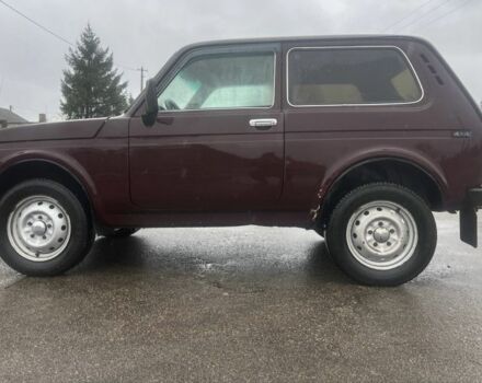 Красный ВАЗ 21213 Niva, объемом двигателя 1.7 л и пробегом 35 тыс. км за 1800 $, фото 2 на Automoto.ua
