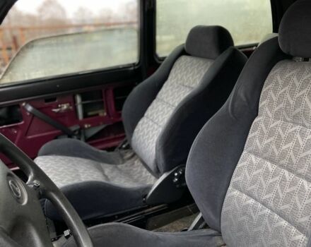 Червоний ВАЗ 21213 Niva, об'ємом двигуна 1.7 л та пробігом 250 тис. км за 999 $, фото 9 на Automoto.ua