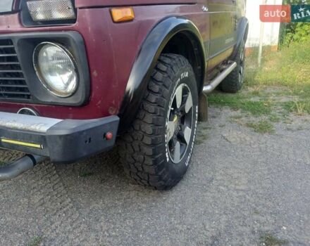 Червоний ВАЗ 21213 Niva, об'ємом двигуна 1.7 л та пробігом 173 тис. км за 2800 $, фото 9 на Automoto.ua