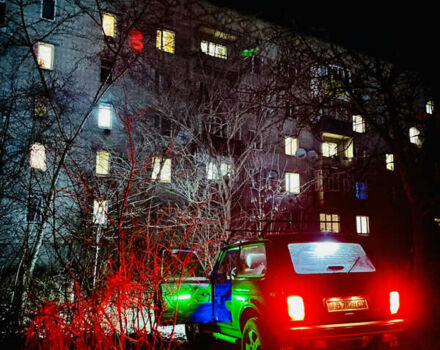 Красный ВАЗ 21213 Niva, объемом двигателя 1.69 л и пробегом 69 тыс. км за 5300 $, фото 35 на Automoto.ua